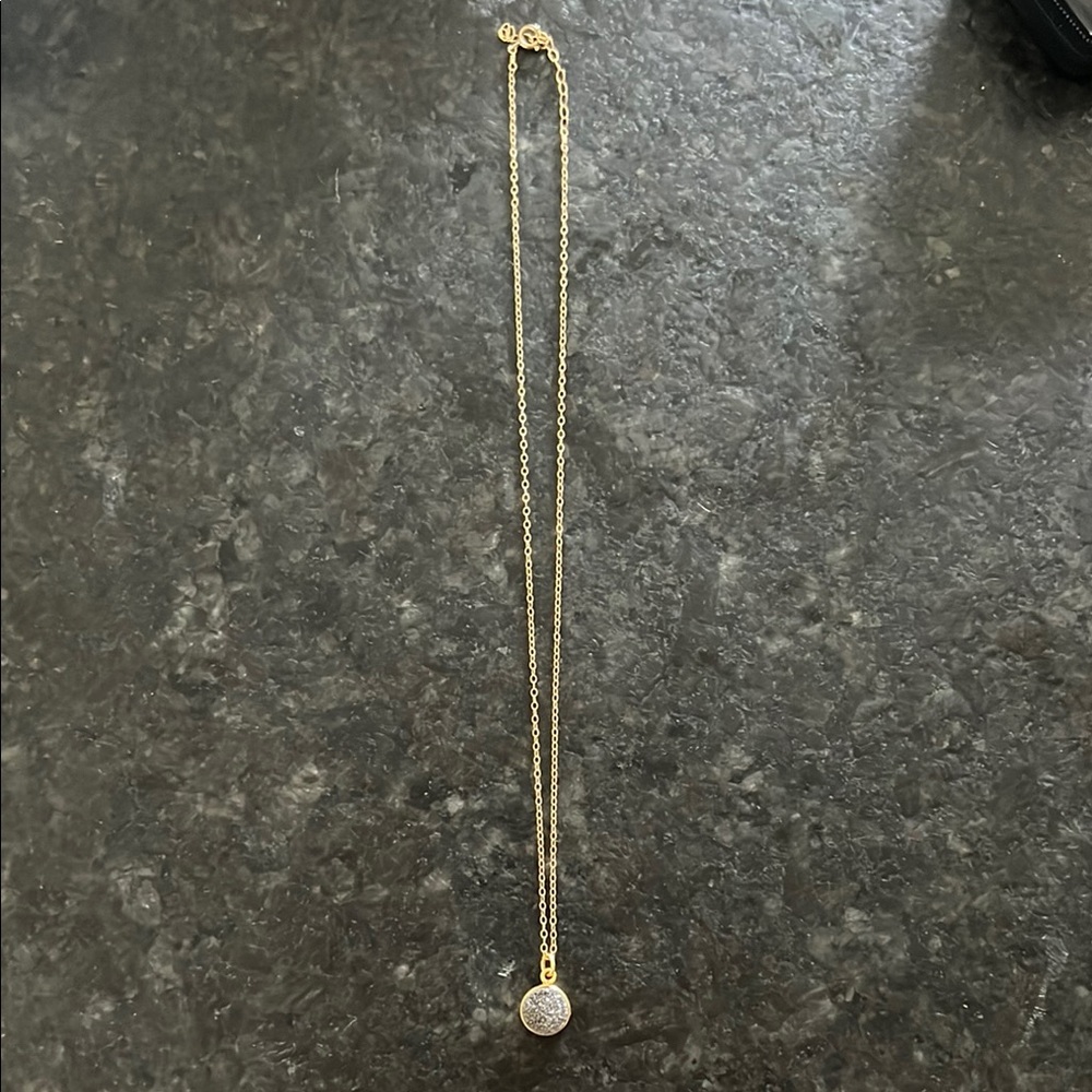 Elegant Gold Necklace with druzy stone